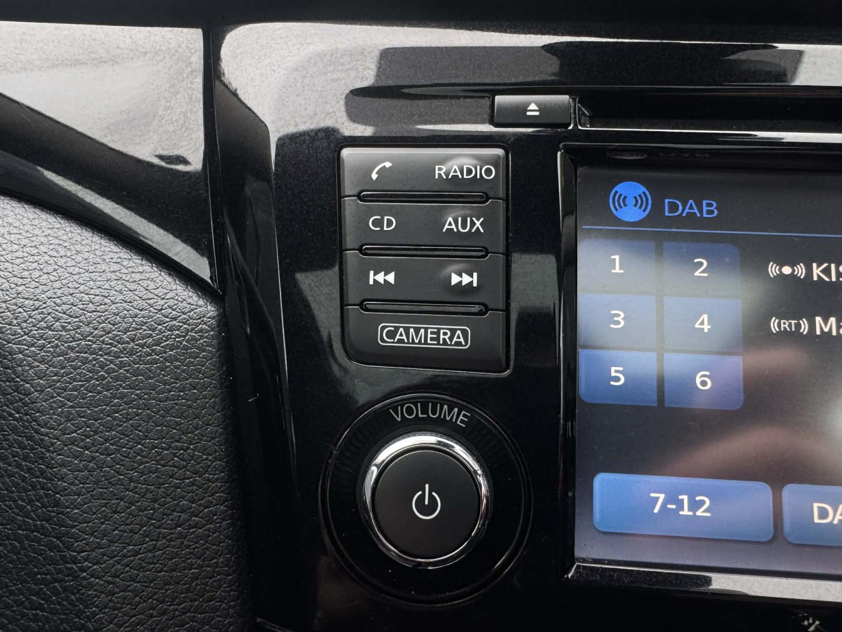 Nissan Qashqai 1.5 dCi Acenta Premium SUV 5dr Diesel Manual 2WD Euro 5 (s/s) (110 ps)