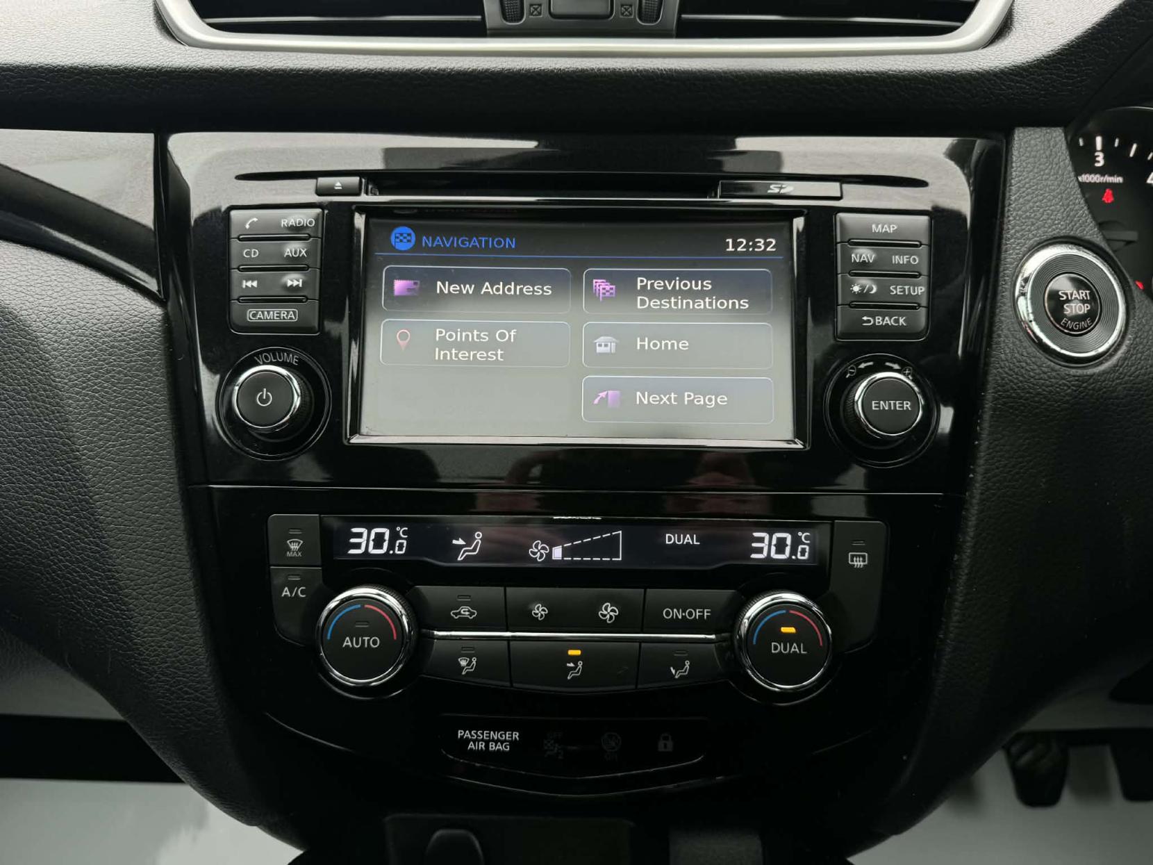 Nissan Qashqai 1.5 dCi Acenta Premium SUV 5dr Diesel Manual 2WD Euro 5 (s/s) (110 ps)