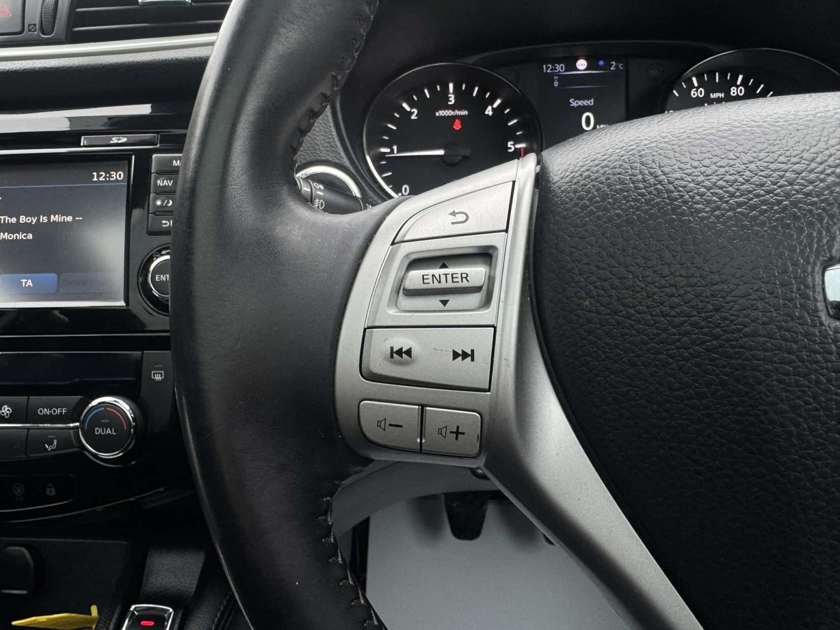 Nissan Qashqai 1.5 dCi Acenta Premium SUV 5dr Diesel Manual 2WD Euro 5 (s/s) (110 ps)