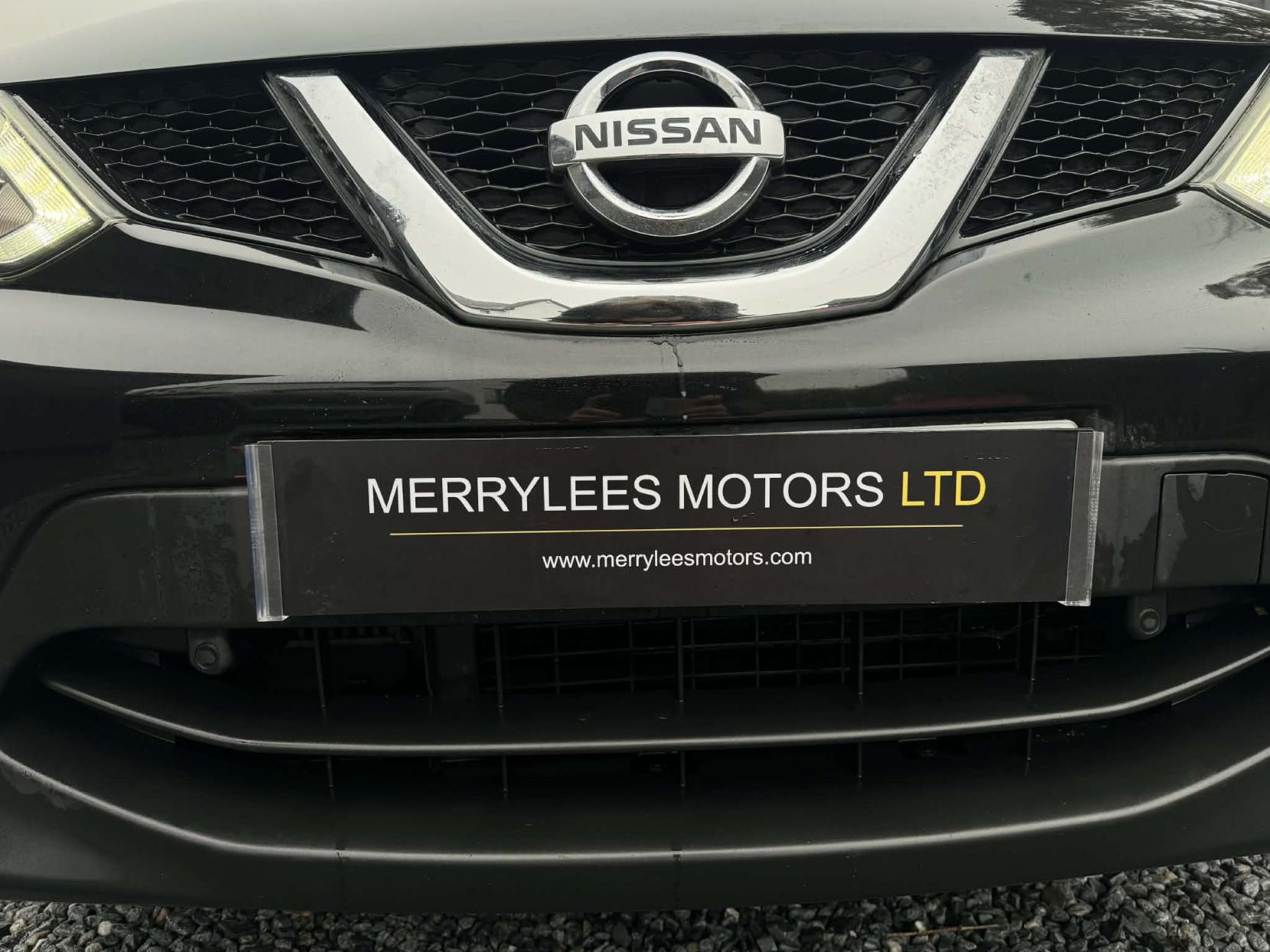 Nissan Qashqai 1.5 dCi Acenta Premium SUV 5dr Diesel Manual 2WD Euro 5 (s/s) (110 ps)