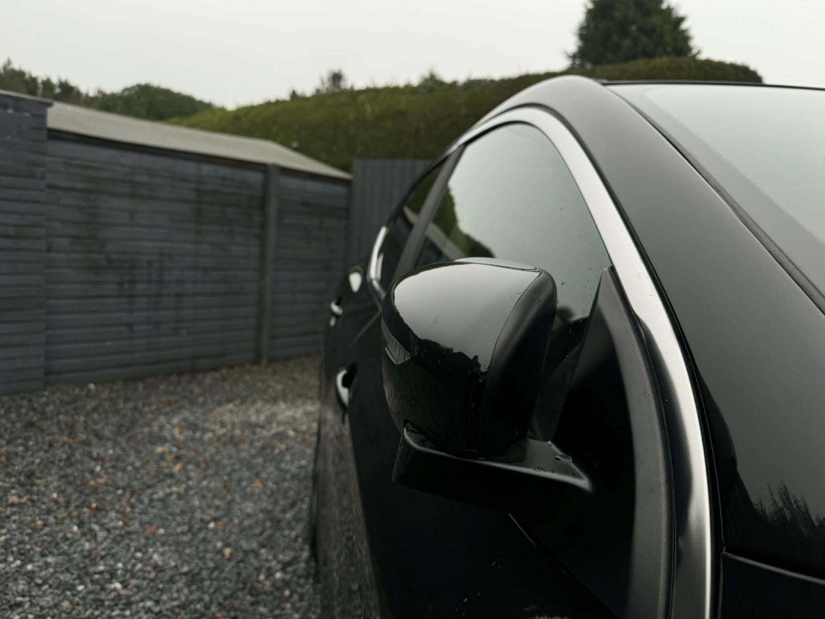 Nissan Qashqai 1.5 dCi Acenta Premium SUV 5dr Diesel Manual 2WD Euro 5 (s/s) (110 ps)