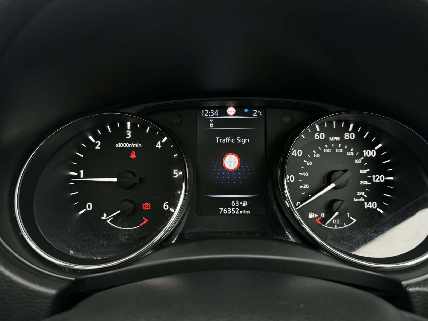 Nissan Qashqai 1.5 dCi Acenta Premium SUV 5dr Diesel Manual 2WD Euro 5 (s/s) (110 ps)