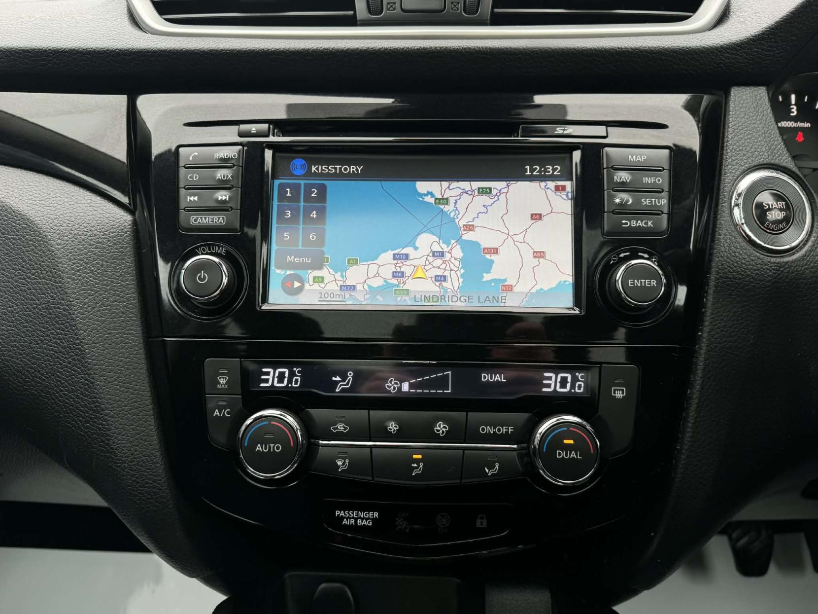 Nissan Qashqai 1.5 dCi Acenta Premium SUV 5dr Diesel Manual 2WD Euro 5 (s/s) (110 ps)