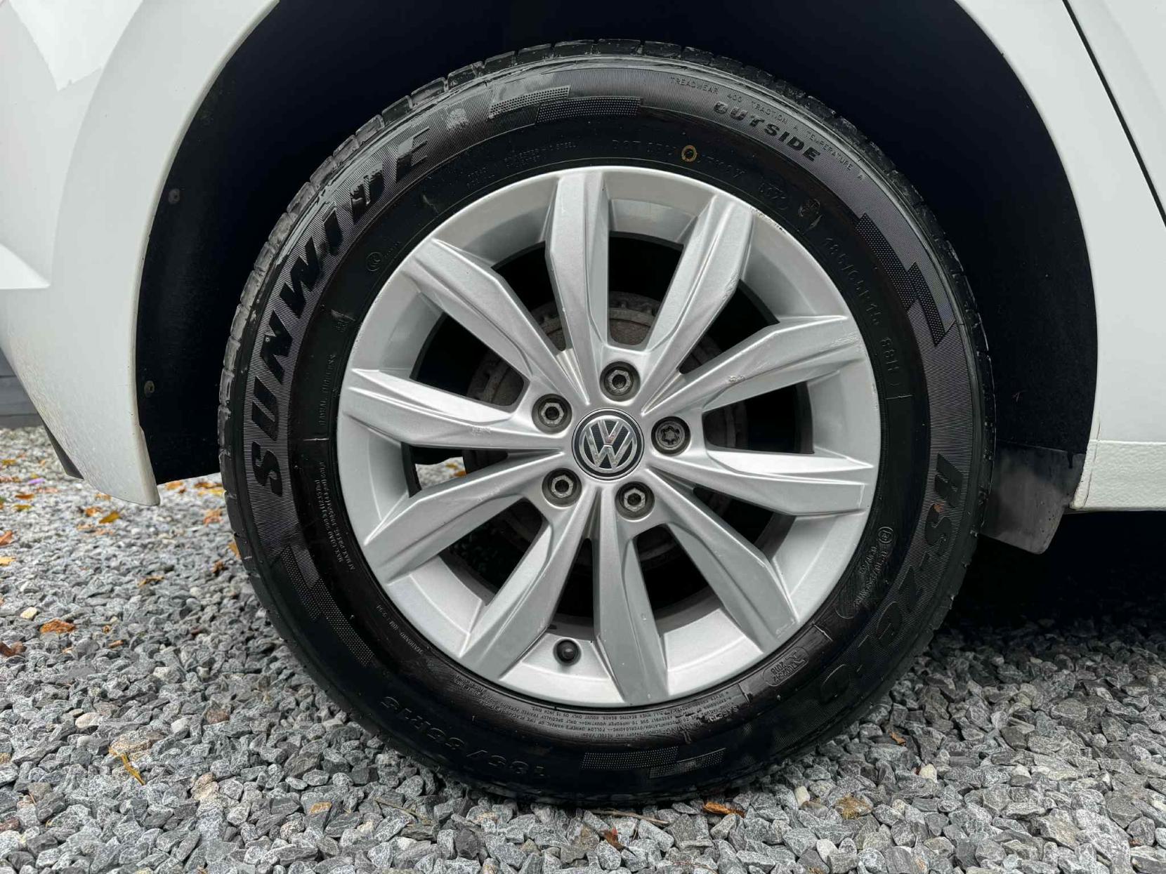 Volkswagen Polo 1.0 SE Hatchback 5dr Petrol Manual Euro 6 (s/s) (65 ps)