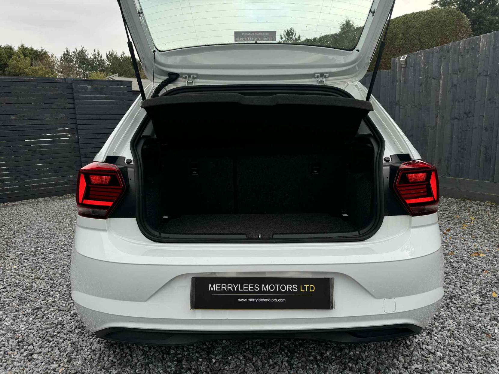 Volkswagen Polo 1.0 SE Hatchback 5dr Petrol Manual Euro 6 (s/s) (65 ps)