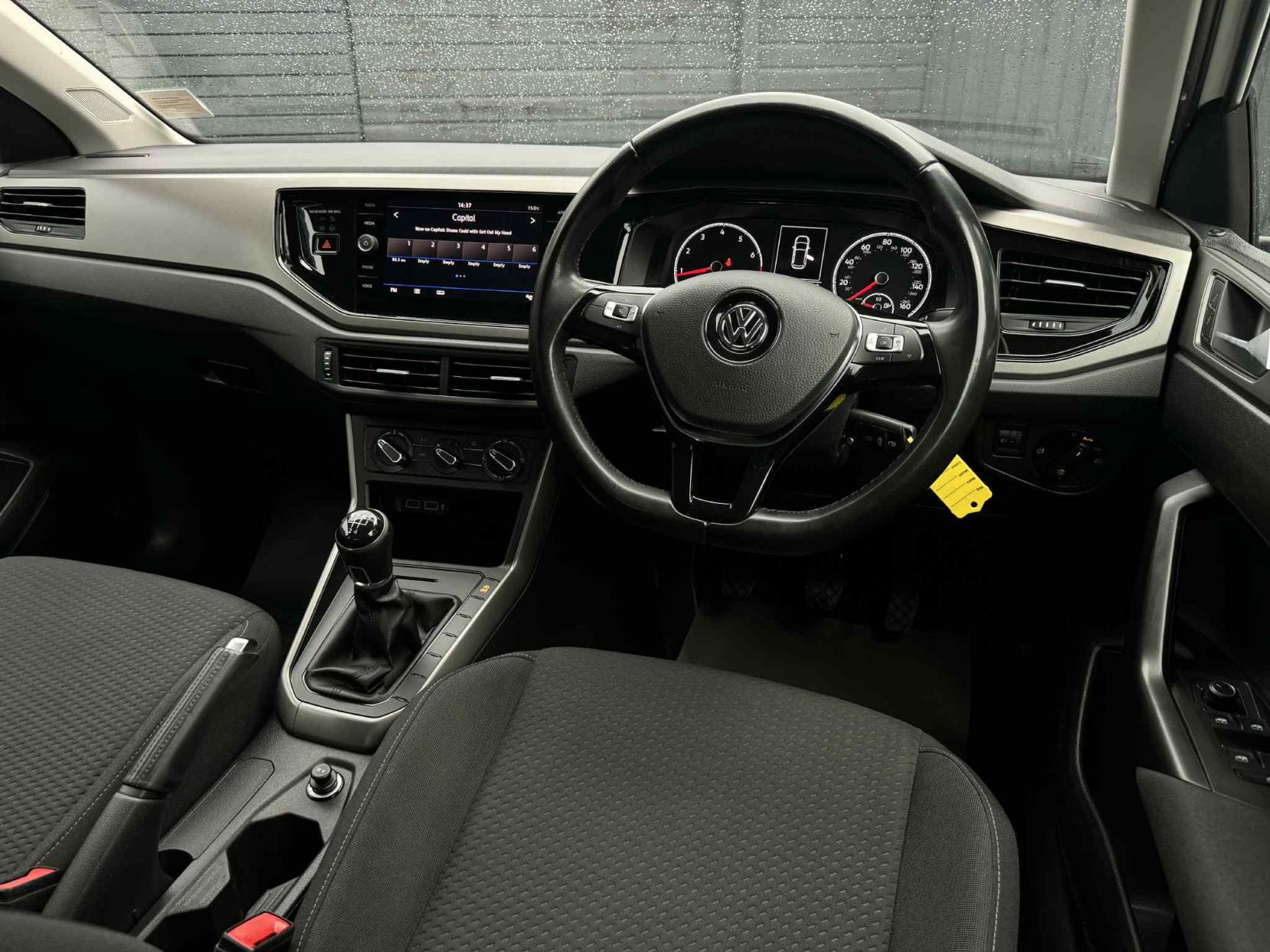 Volkswagen Polo 1.0 SE Hatchback 5dr Petrol Manual Euro 6 (s/s) (65 ps)