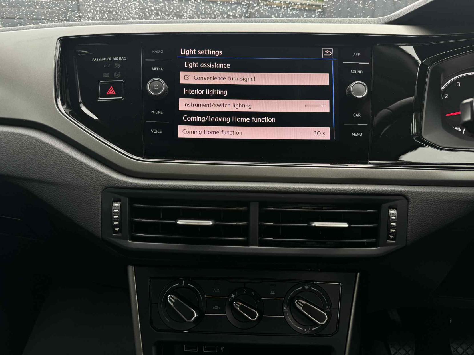 Volkswagen Polo 1.0 SE Hatchback 5dr Petrol Manual Euro 6 (s/s) (65 ps)