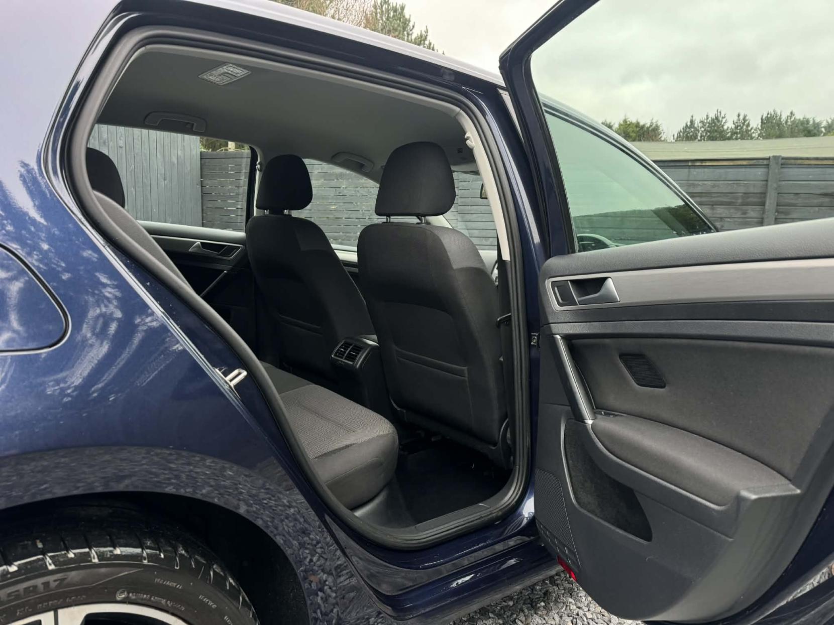 Volkswagen Golf 1.6 TDI BlueMotion Tech Match Hatchback 5dr Diesel Manual Euro 6 (s/s) (110 ps)