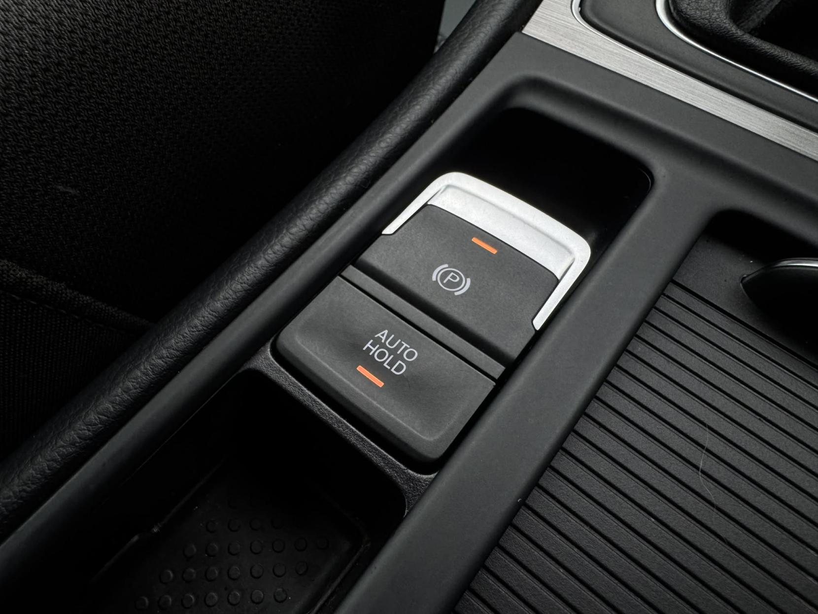 Volkswagen Golf 1.6 TDI BlueMotion Tech Match Hatchback 5dr Diesel Manual Euro 6 (s/s) (110 ps)