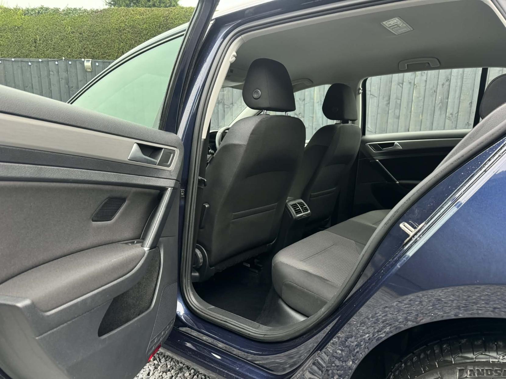 Volkswagen Golf 1.6 TDI BlueMotion Tech Match Hatchback 5dr Diesel Manual Euro 6 (s/s) (110 ps)