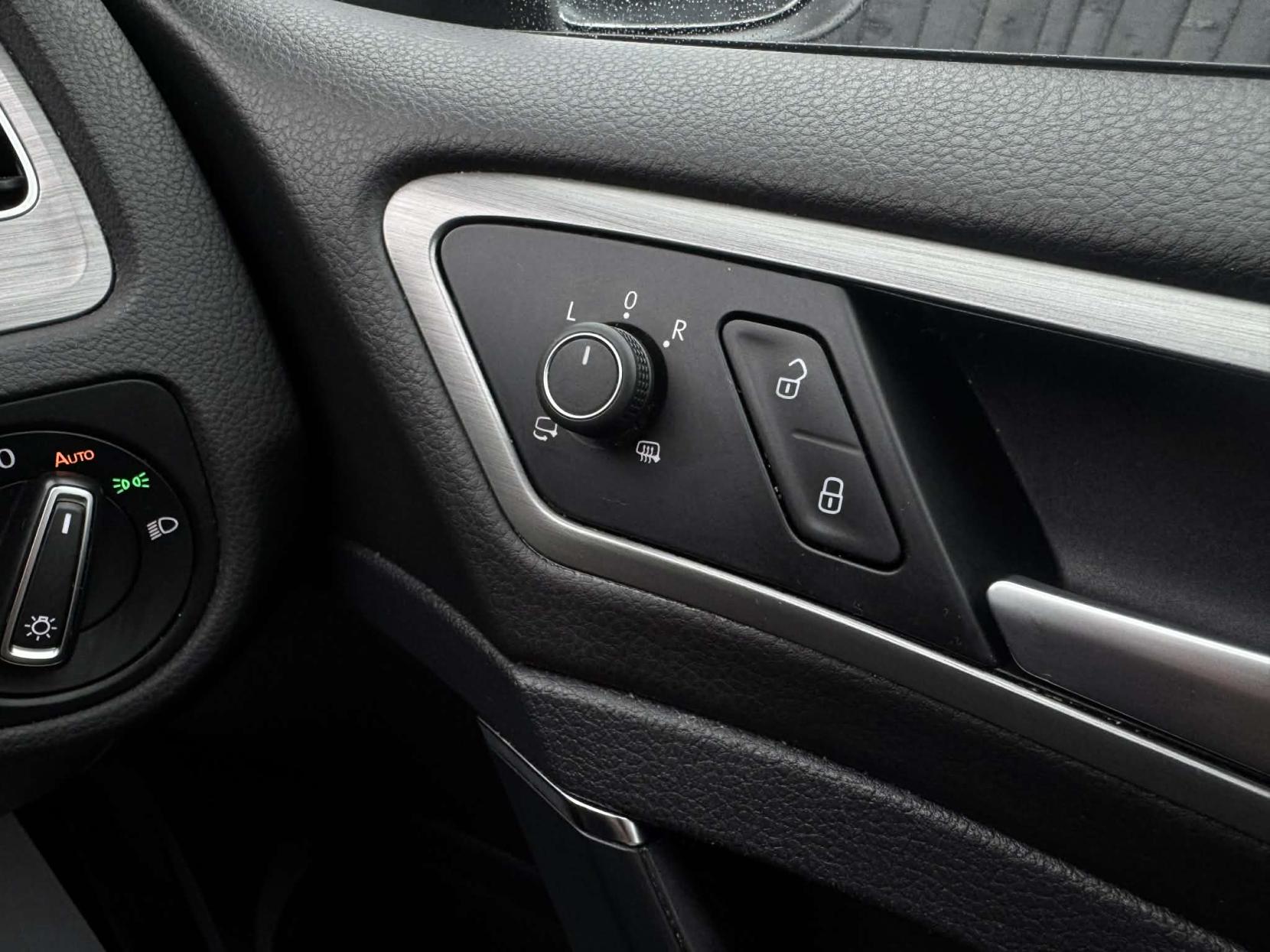 Volkswagen Golf 1.6 TDI BlueMotion Tech Match Hatchback 5dr Diesel Manual Euro 6 (s/s) (110 ps)