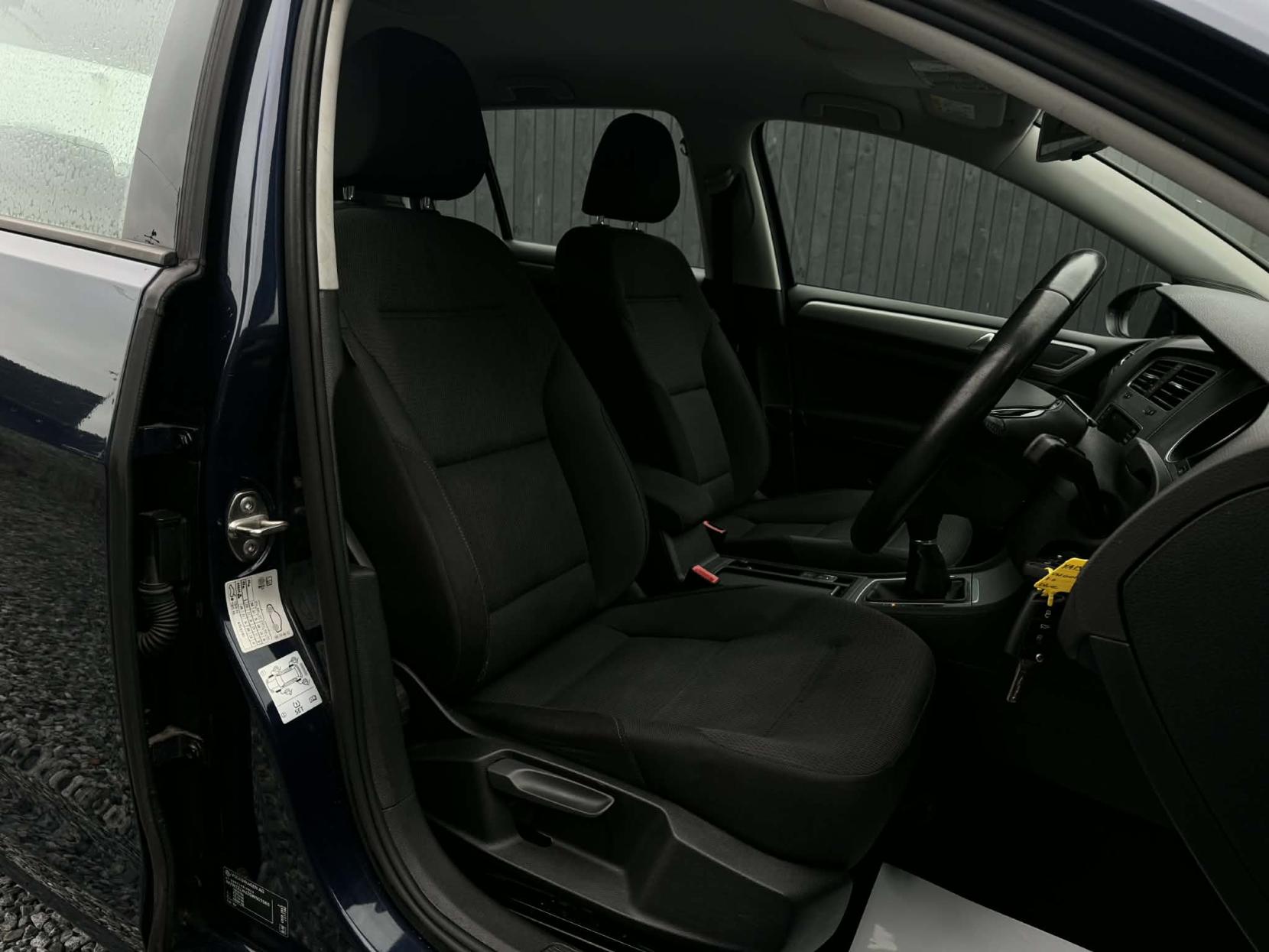 Volkswagen Golf 1.6 TDI BlueMotion Tech Match Hatchback 5dr Diesel Manual Euro 6 (s/s) (110 ps)