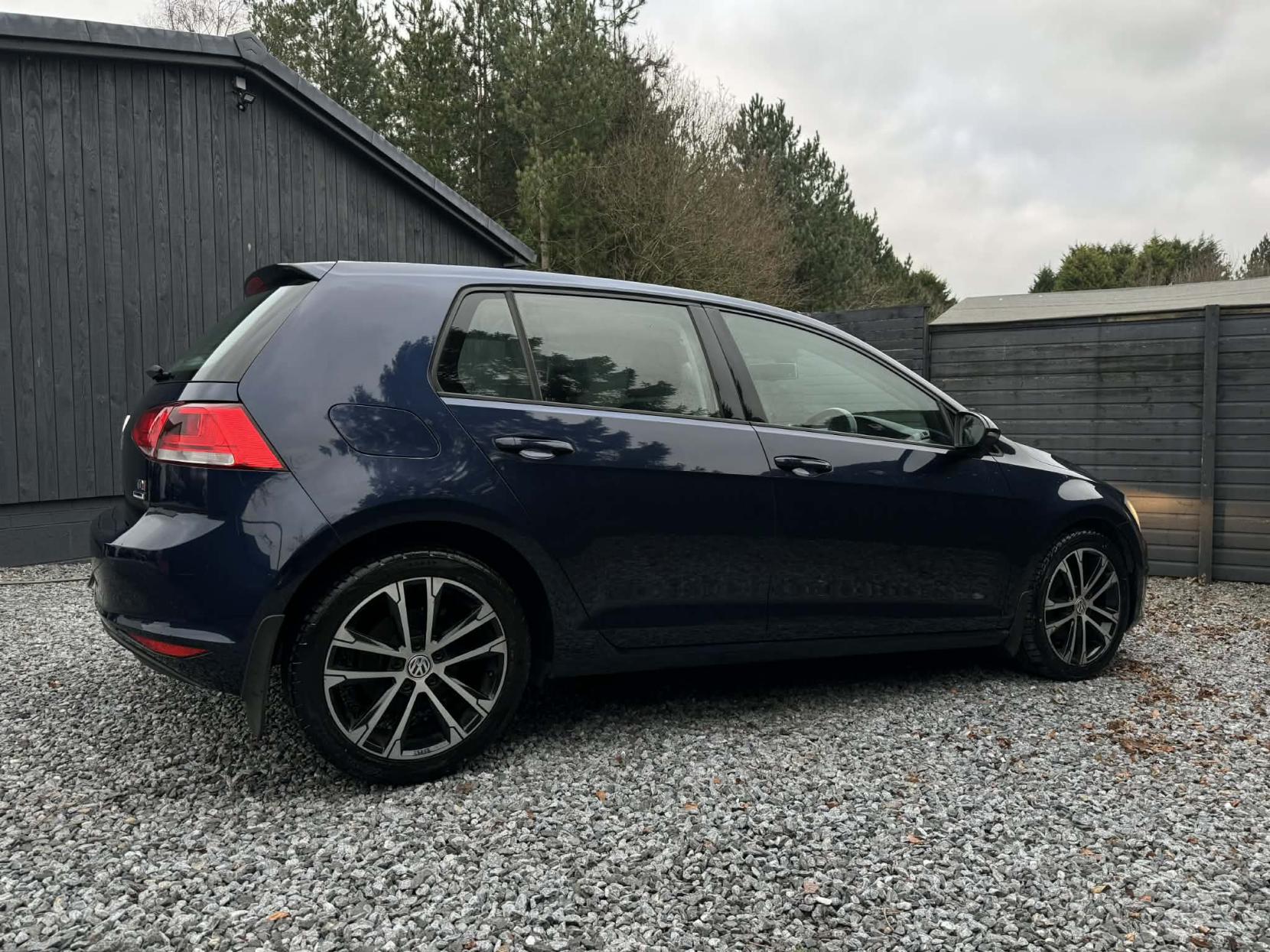 Volkswagen Golf 1.6 TDI BlueMotion Tech Match Hatchback 5dr Diesel Manual Euro 6 (s/s) (110 ps)