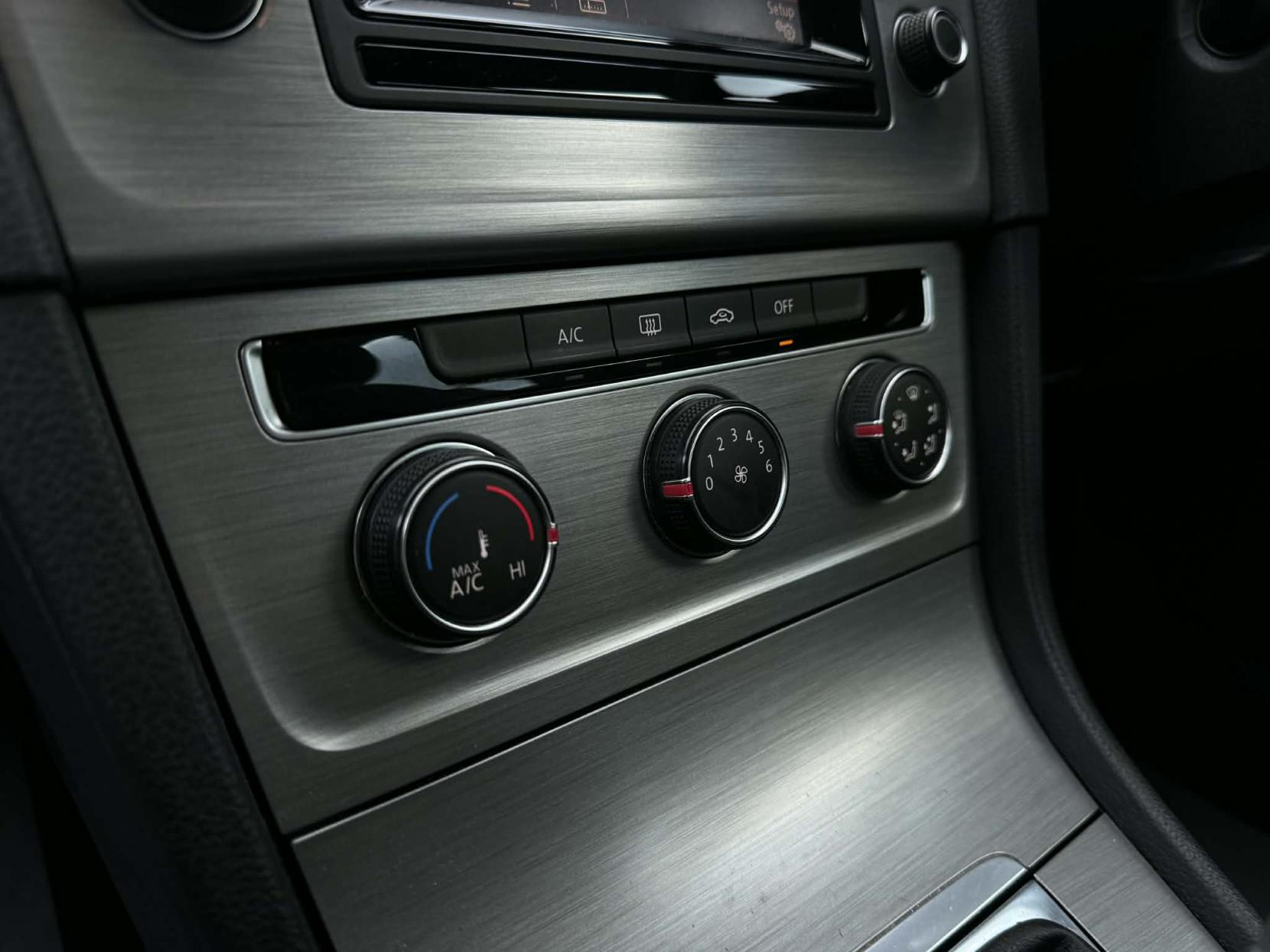 Volkswagen Golf 2.0 TDI BlueMotion Tech Match Hatchback 5dr Diesel Manual Euro 5 (s/s) (150 ps)