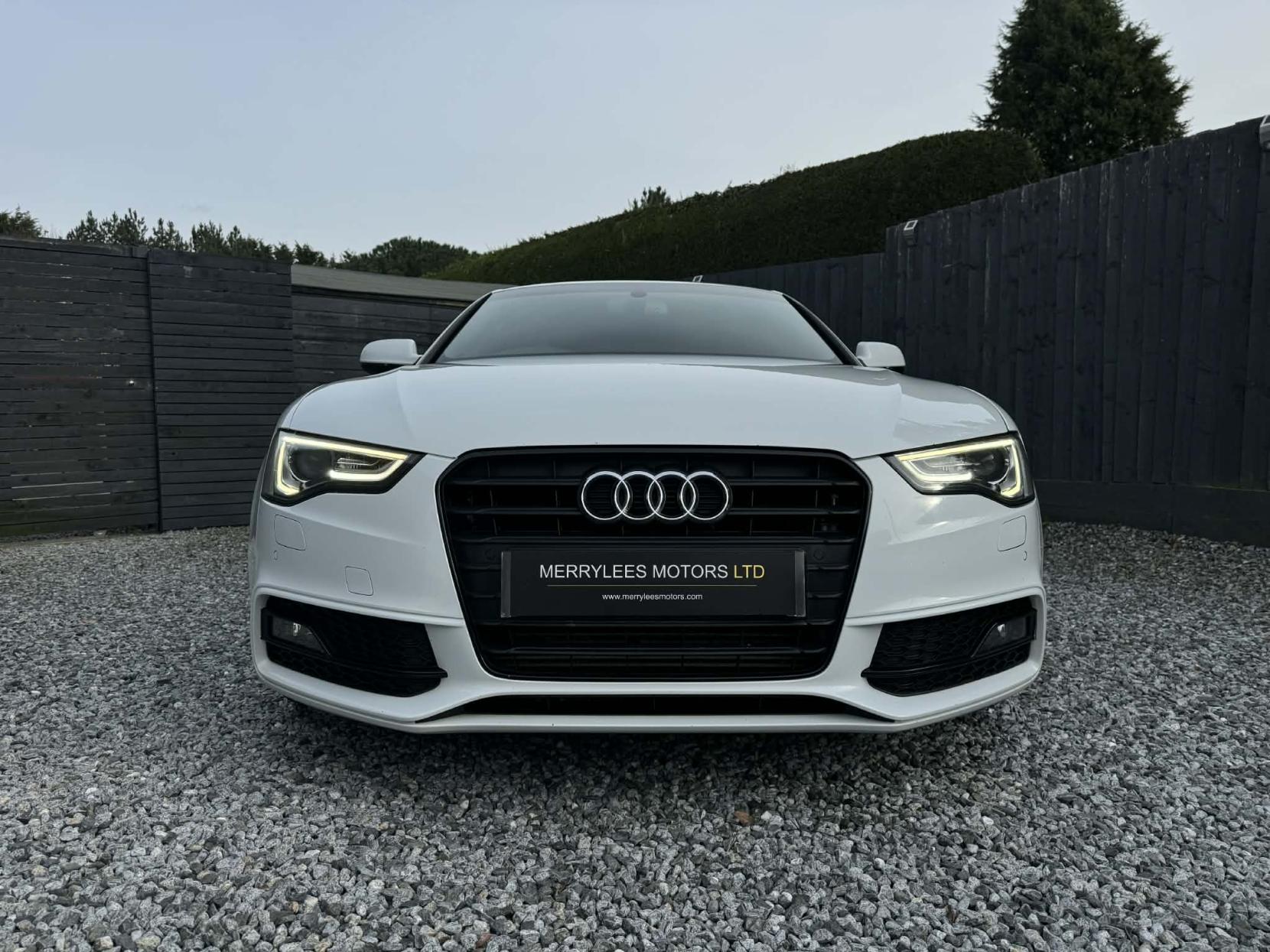 Audi A5 2.0 TDI Black Edition Sportback 5dr Diesel Manual Euro 5 (s/s) (177 ps)