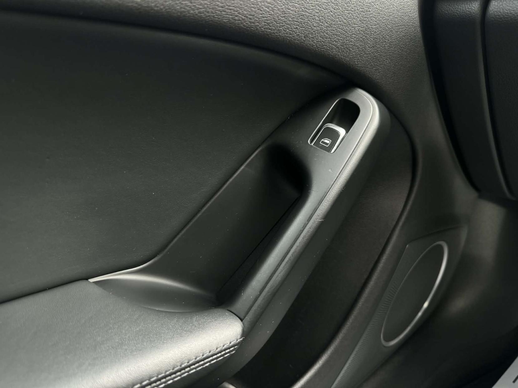 Audi A5 2.0 TDI Black Edition Sportback 5dr Diesel Manual Euro 5 (s/s) (177 ps)