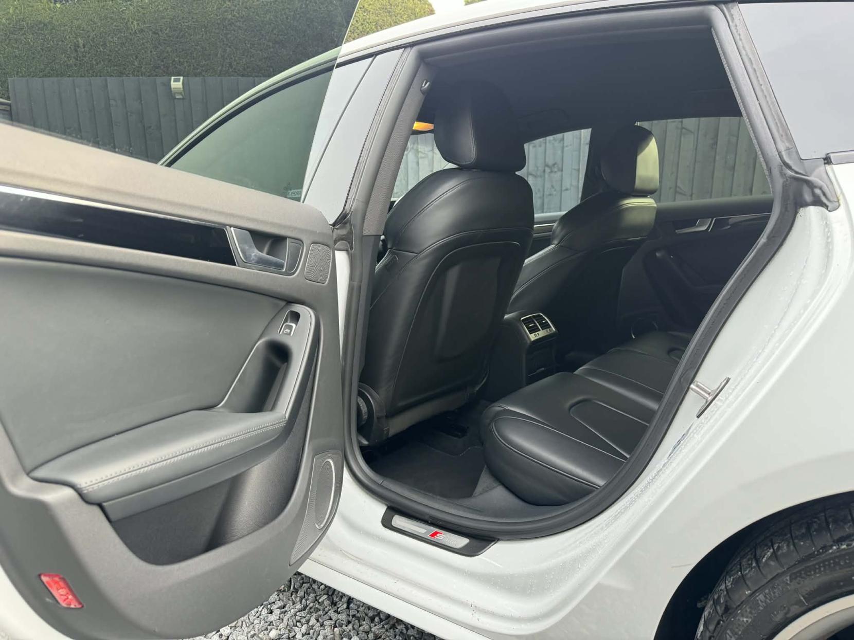 Audi A5 2.0 TDI Black Edition Sportback 5dr Diesel Manual Euro 5 (s/s) (177 ps)