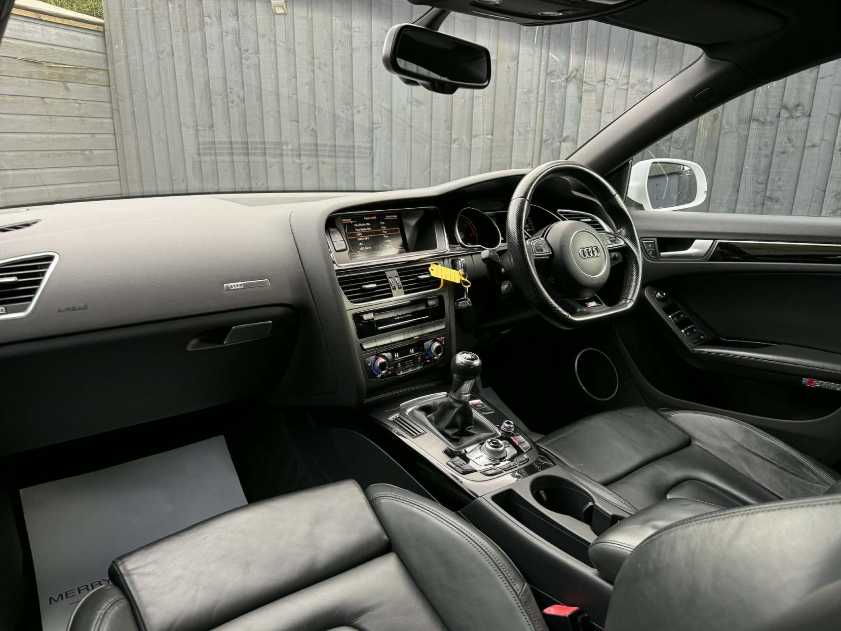 Audi A5 2.0 TDI Black Edition Sportback 5dr Diesel Manual Euro 5 (s/s) (177 ps)