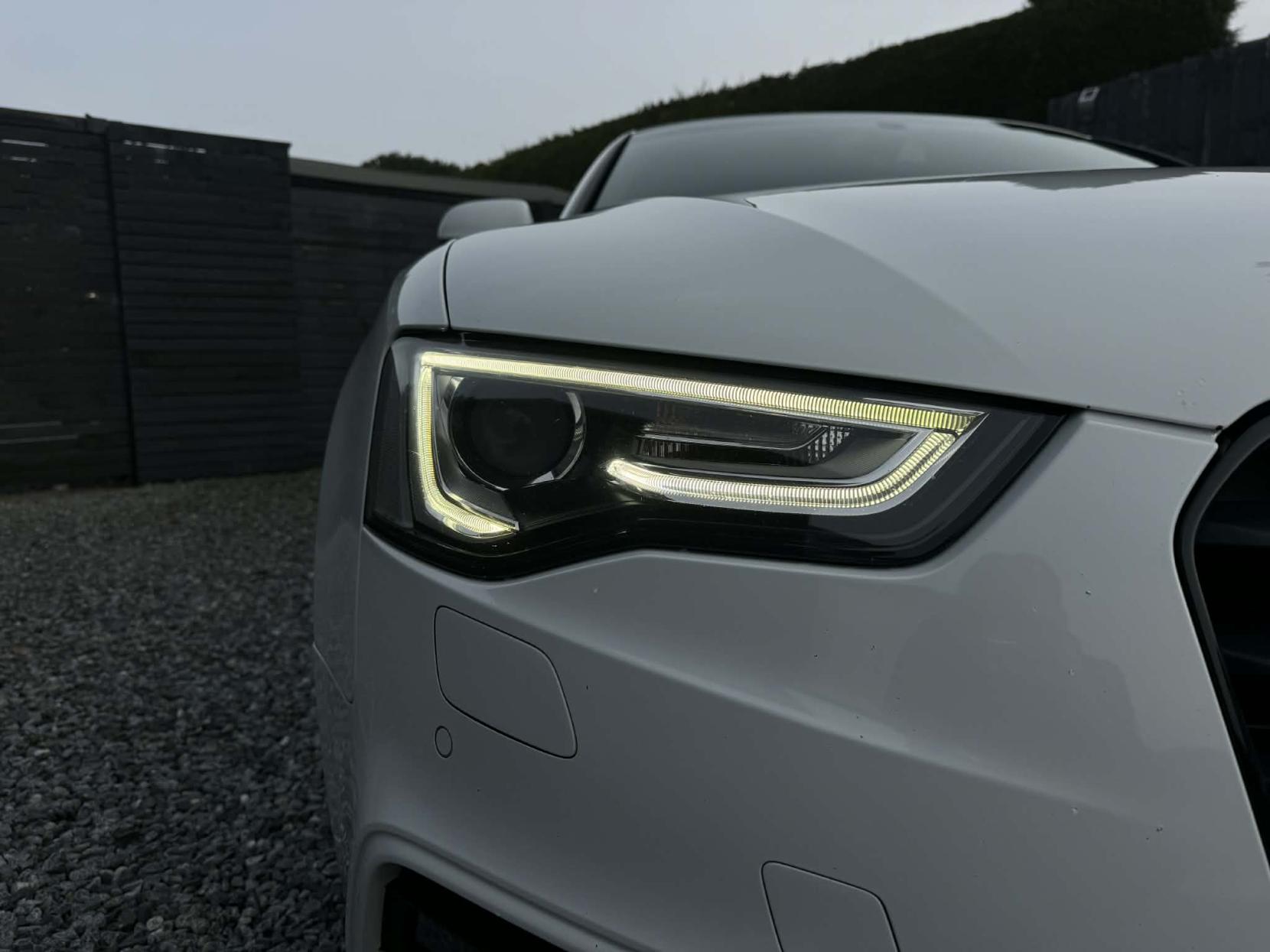 Audi A5 2.0 TDI Black Edition Sportback 5dr Diesel Manual Euro 5 (s/s) (177 ps)