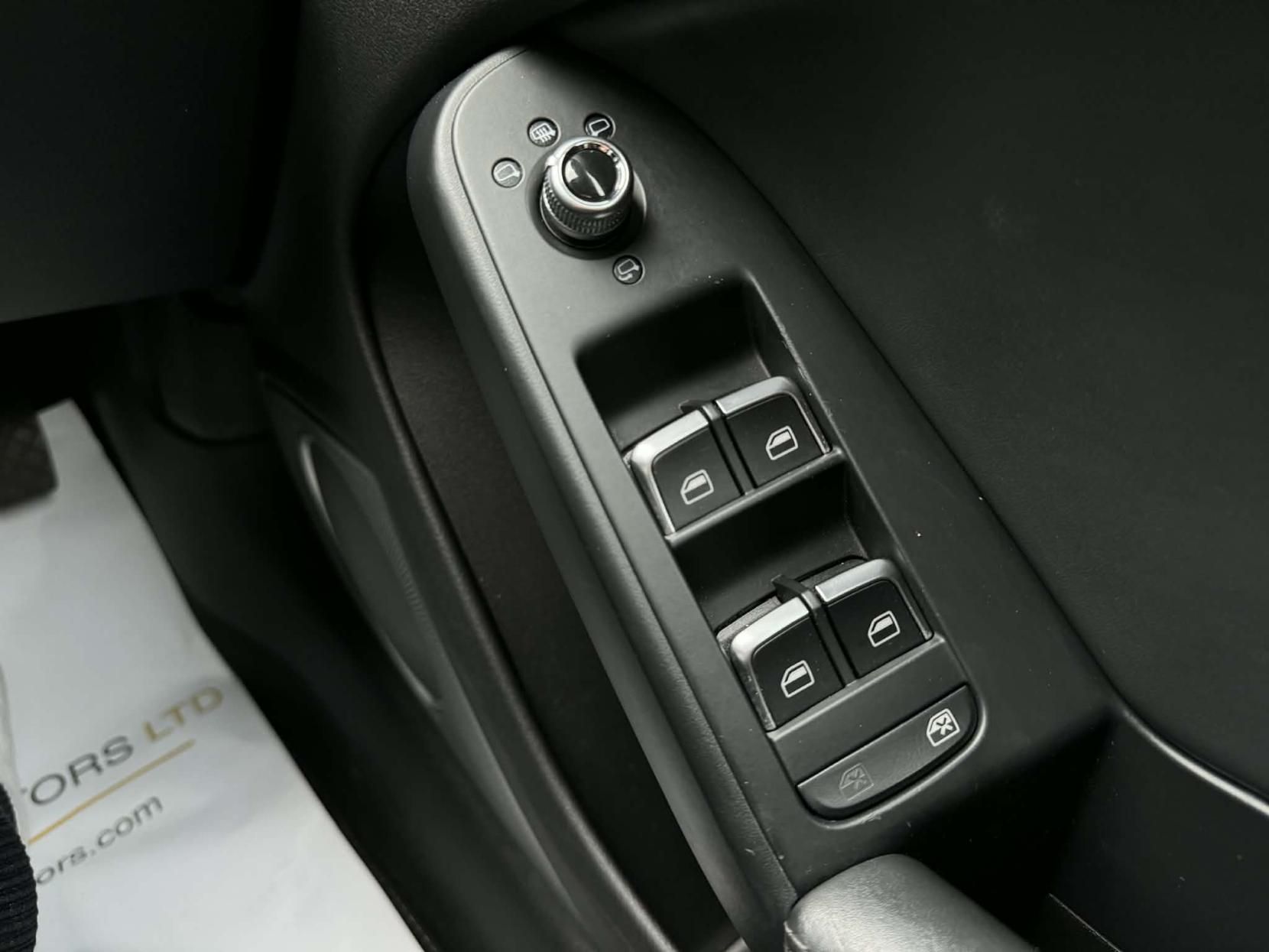 Audi A5 2.0 TDI Black Edition Sportback 5dr Diesel Manual Euro 5 (s/s) (177 ps)