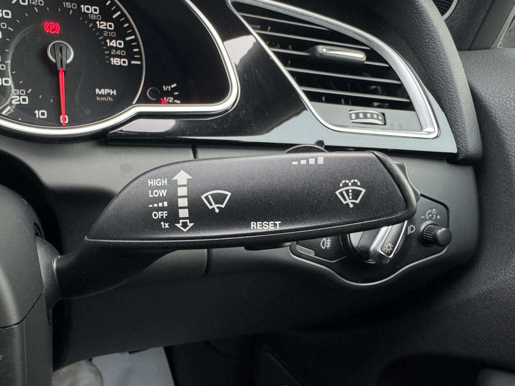 Audi A5 2.0 TDI Black Edition Sportback 5dr Diesel Manual Euro 5 (s/s) (177 ps)