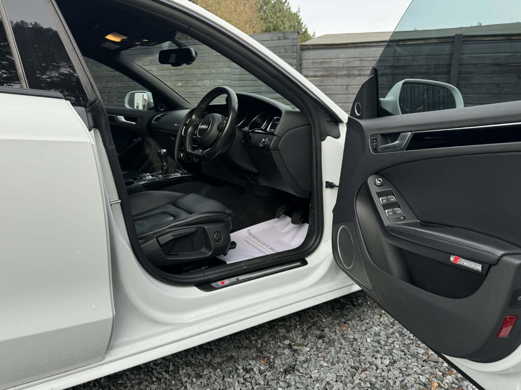 Audi A5 2.0 TDI Black Edition Sportback 5dr Diesel Manual Euro 5 (s/s) (177 ps)