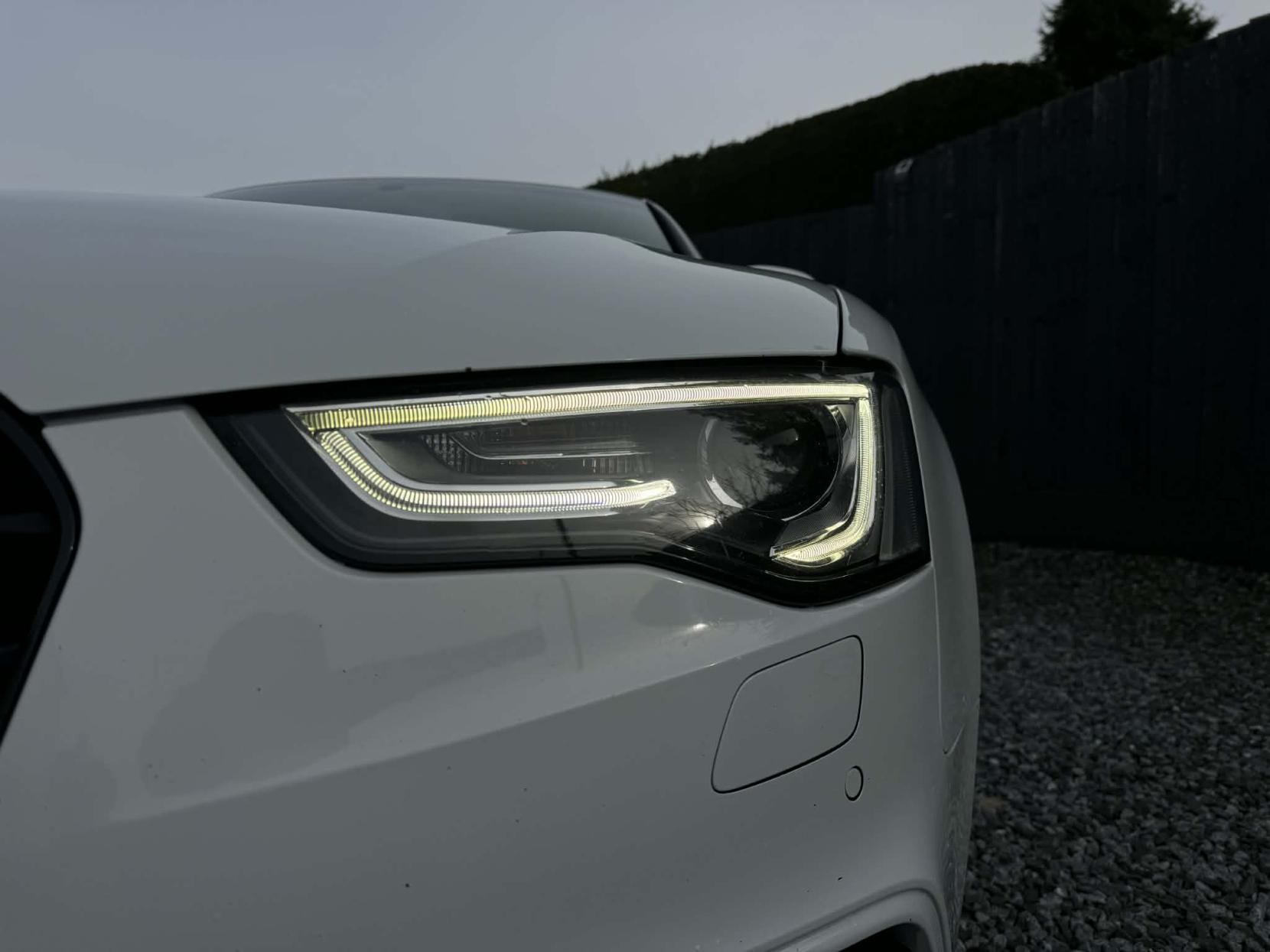 Audi A5 2.0 TDI Black Edition Sportback 5dr Diesel Manual Euro 5 (s/s) (177 ps)