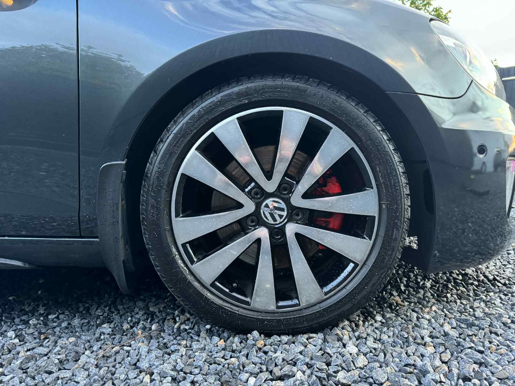 Volkswagen Golf 2.0 TDI GTD Hatchback 5dr Diesel DSG Euro 5 (170 ps)