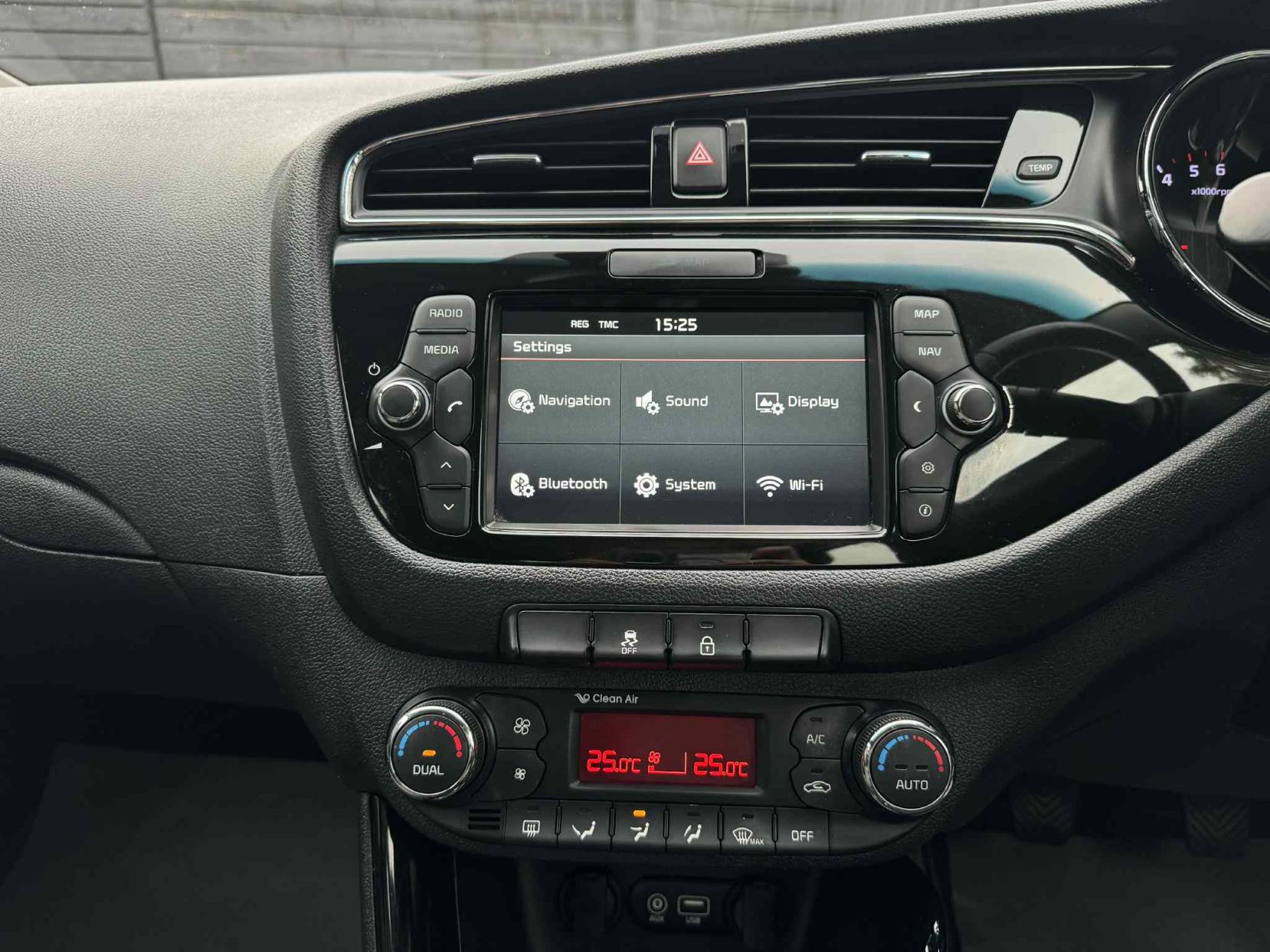 Kia Ceed 1.6 CRDi 3 Hatchback 5dr Diesel Manual Euro 6 (s/s) (134 bhp)