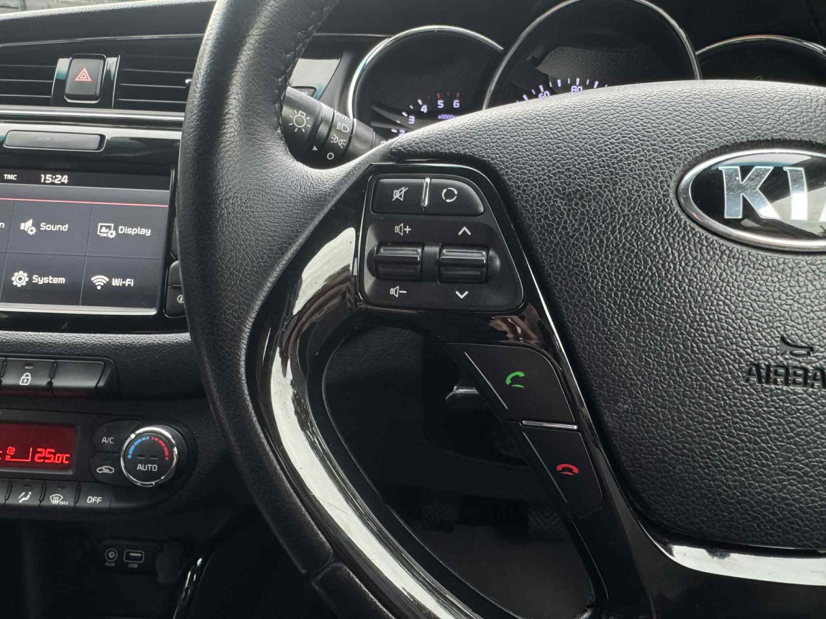 Kia Ceed 1.6 CRDi 3 Hatchback 5dr Diesel Manual Euro 6 (s/s) (134 bhp)