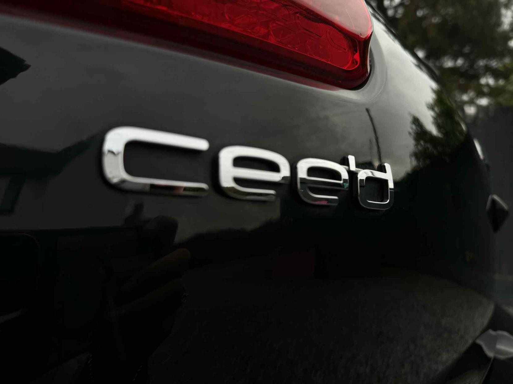 Kia Ceed 1.6 CRDi 3 Hatchback 5dr Diesel Manual Euro 6 (s/s) (134 bhp)