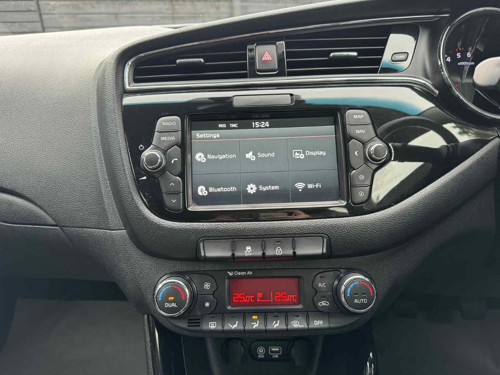 Kia Ceed 1.6 CRDi 3 Hatchback 5dr Diesel Manual Euro 6 (s/s) (134 bhp)