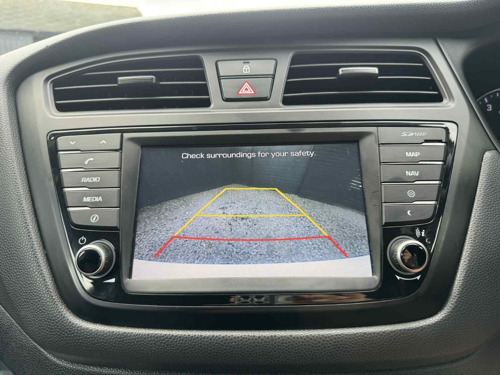 Hyundai i20 1.0 T-GDi Premium SE Nav Hatchback 5dr Petrol Manual Euro 6 (120 ps)