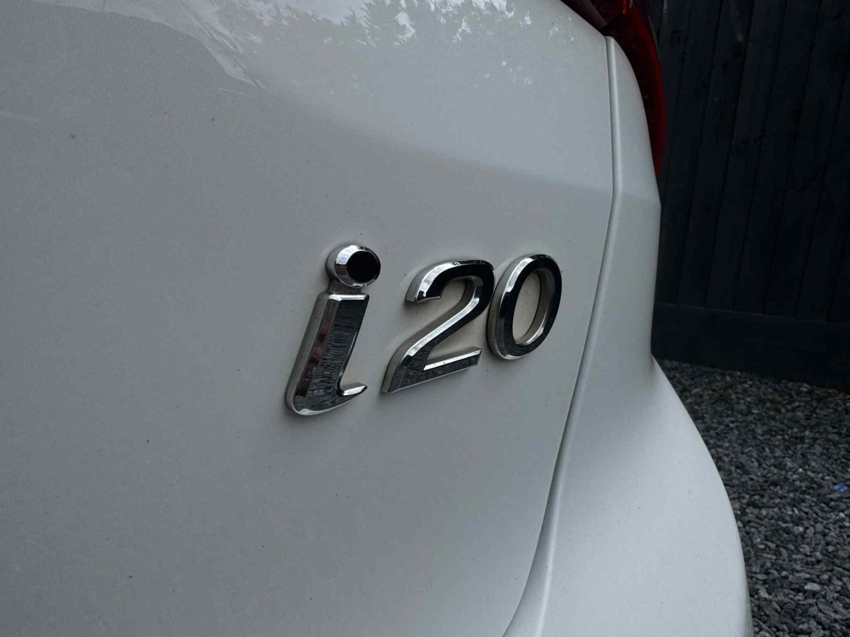 Hyundai i20 1.0 T-GDi Premium SE Nav Hatchback 5dr Petrol Manual Euro 6 (120 ps)