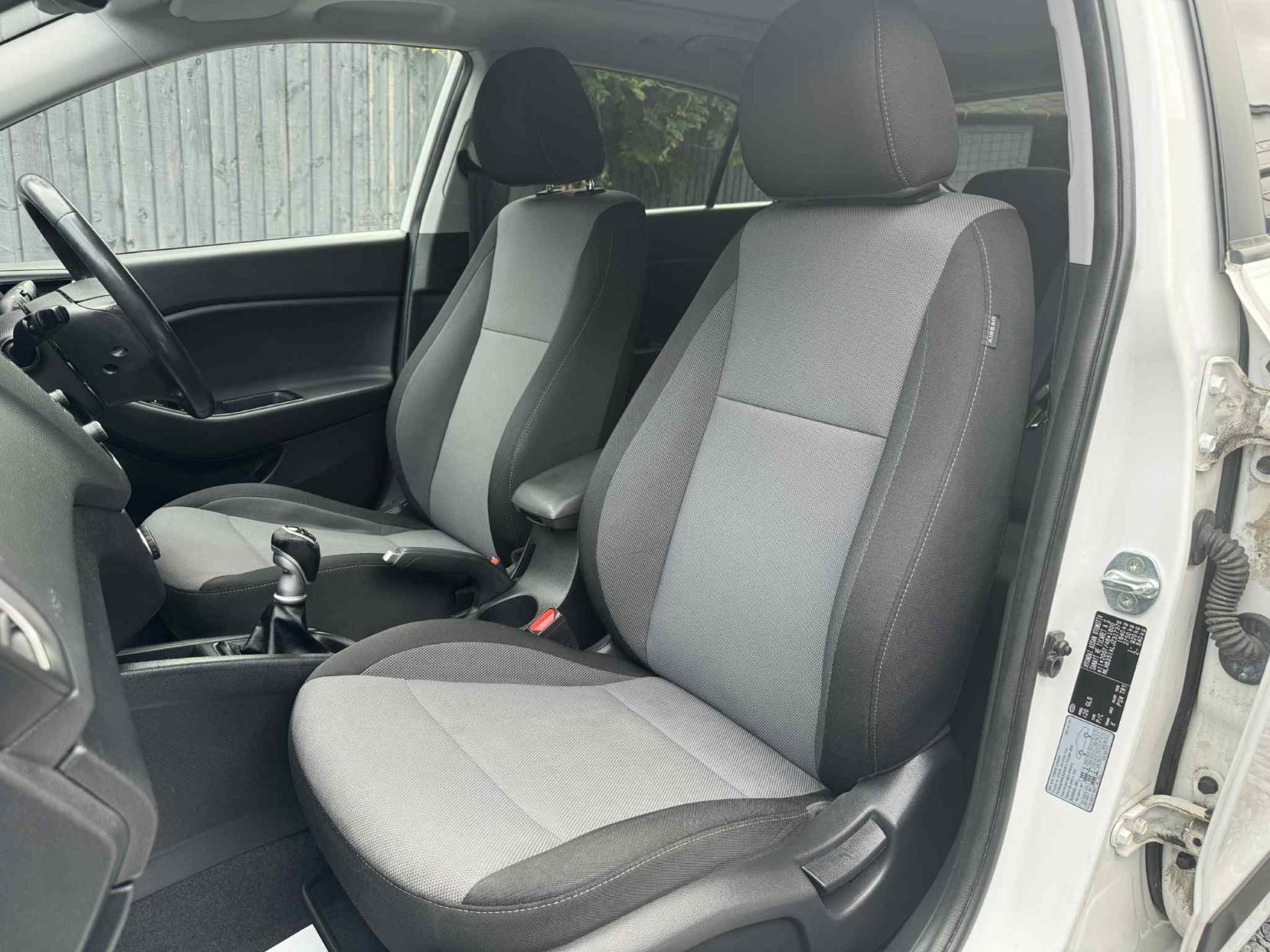 Hyundai i20 1.0 T-GDi Premium SE Nav Hatchback 5dr Petrol Manual Euro 6 (120 ps)