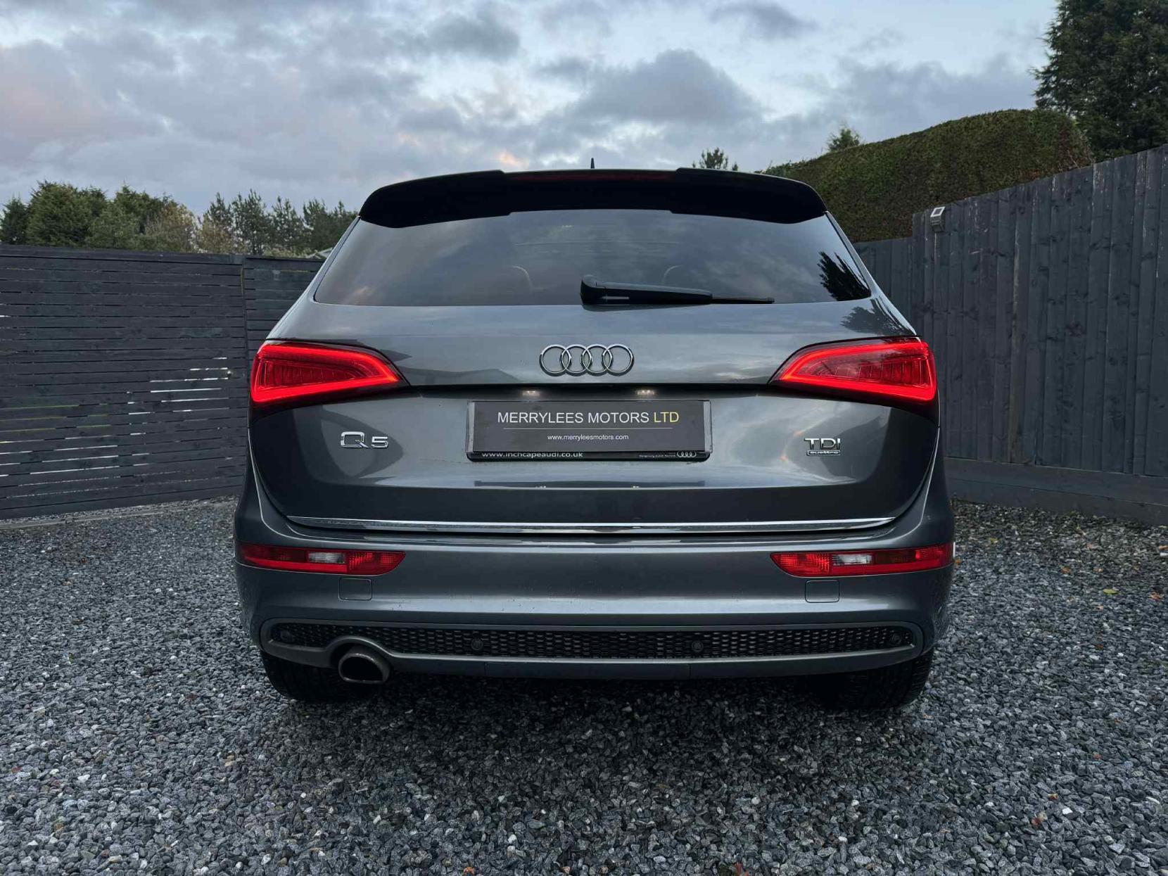 Audi Q5 2.0 TDI S line Plus SUV 5dr Diesel S Tronic quattro Euro 5 (s/s) (177 ps)