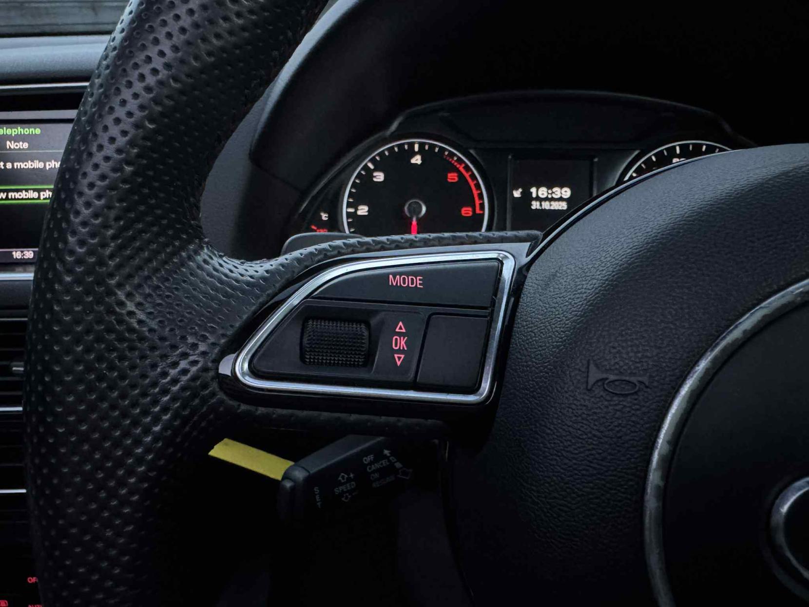 Audi Q5 2.0 TDI S line Plus SUV 5dr Diesel S Tronic quattro Euro 5 (s/s) (177 ps)