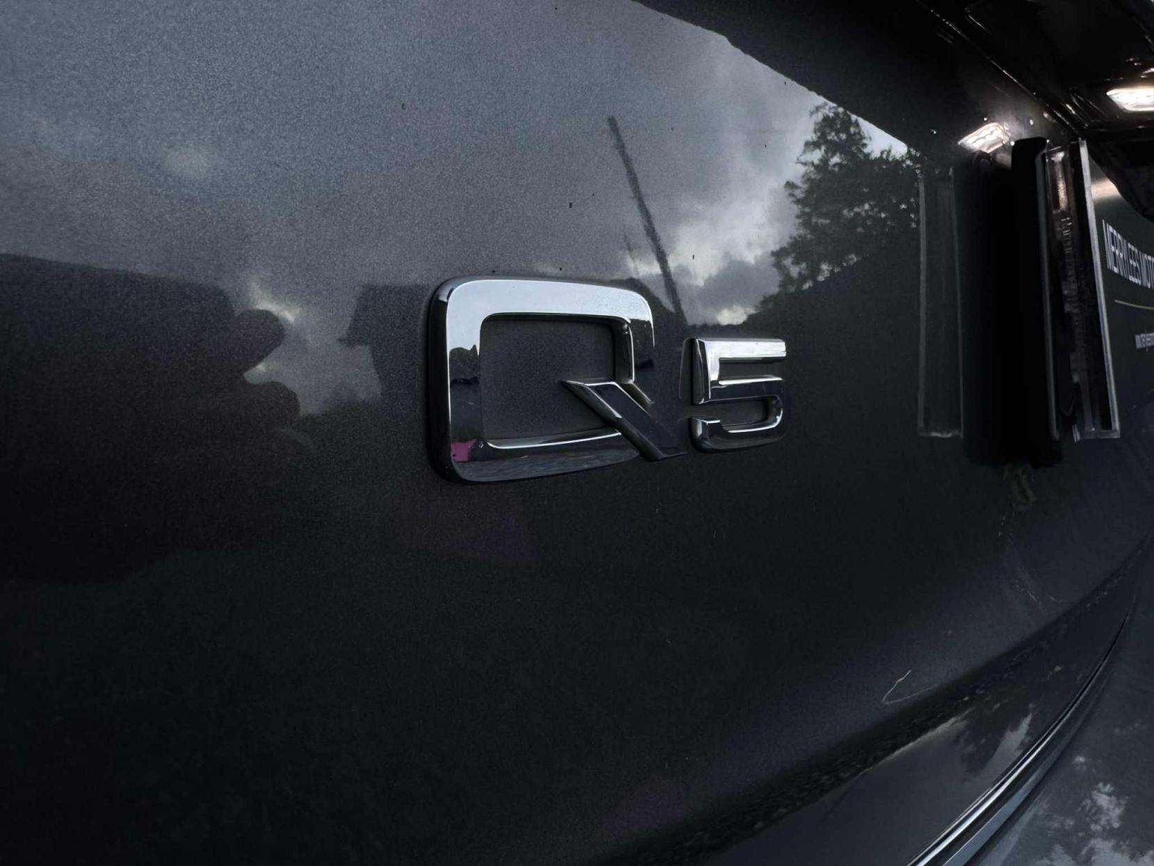 Audi Q5 2.0 TDI S line Plus SUV 5dr Diesel S Tronic quattro Euro 5 (s/s) (177 ps)