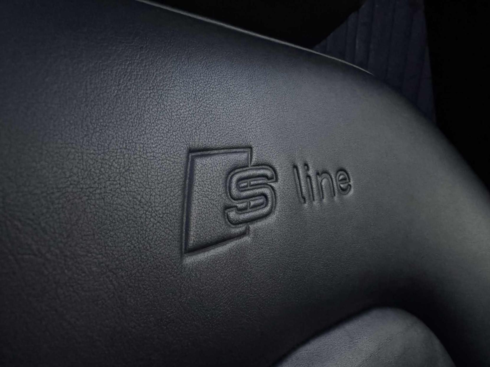 Audi Q5 2.0 TDI S line Plus SUV 5dr Diesel S Tronic quattro Euro 5 (s/s) (177 ps)