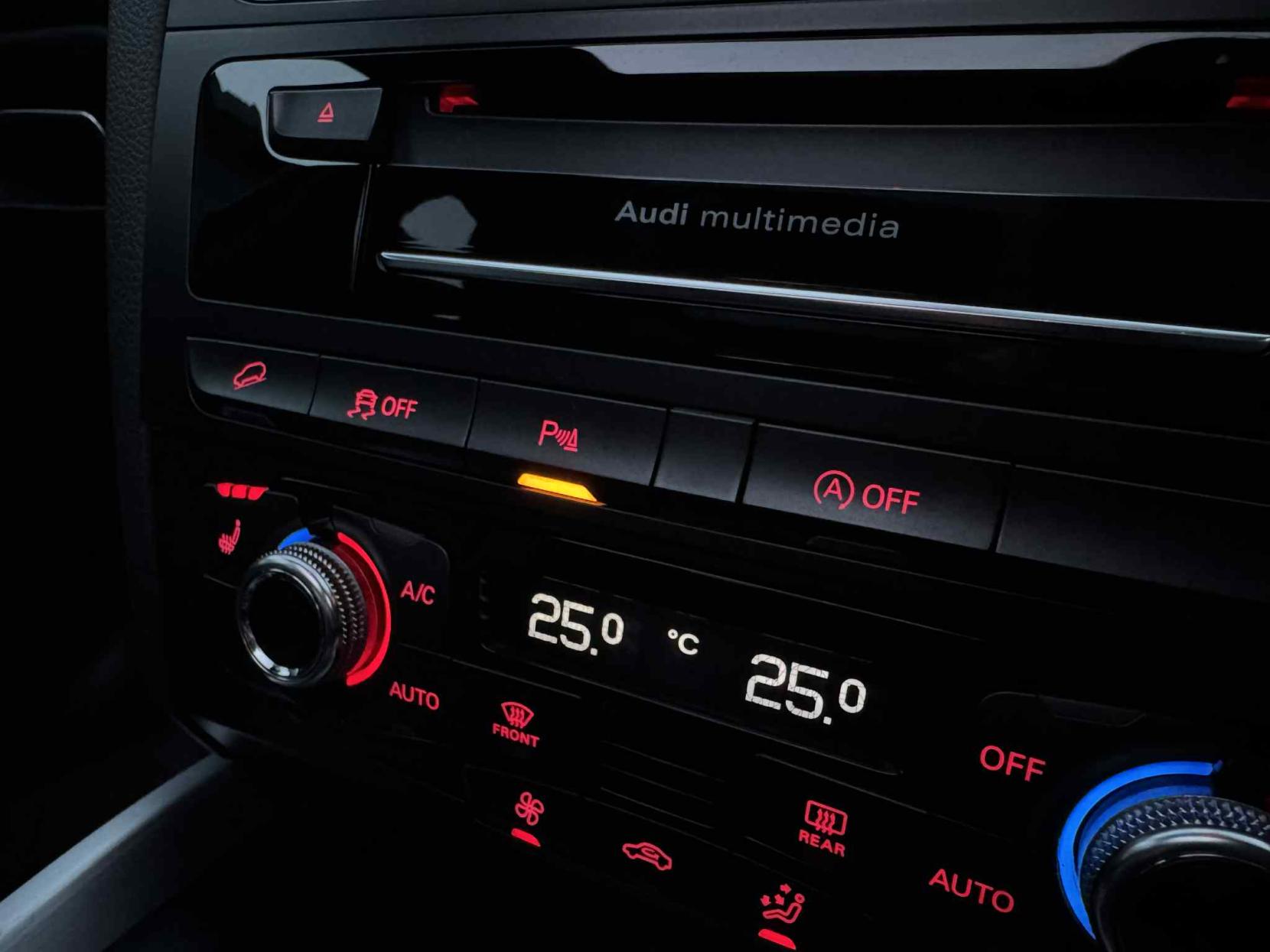 Audi Q5 2.0 TDI S line Plus SUV 5dr Diesel S Tronic quattro Euro 5 (s/s) (177 ps)