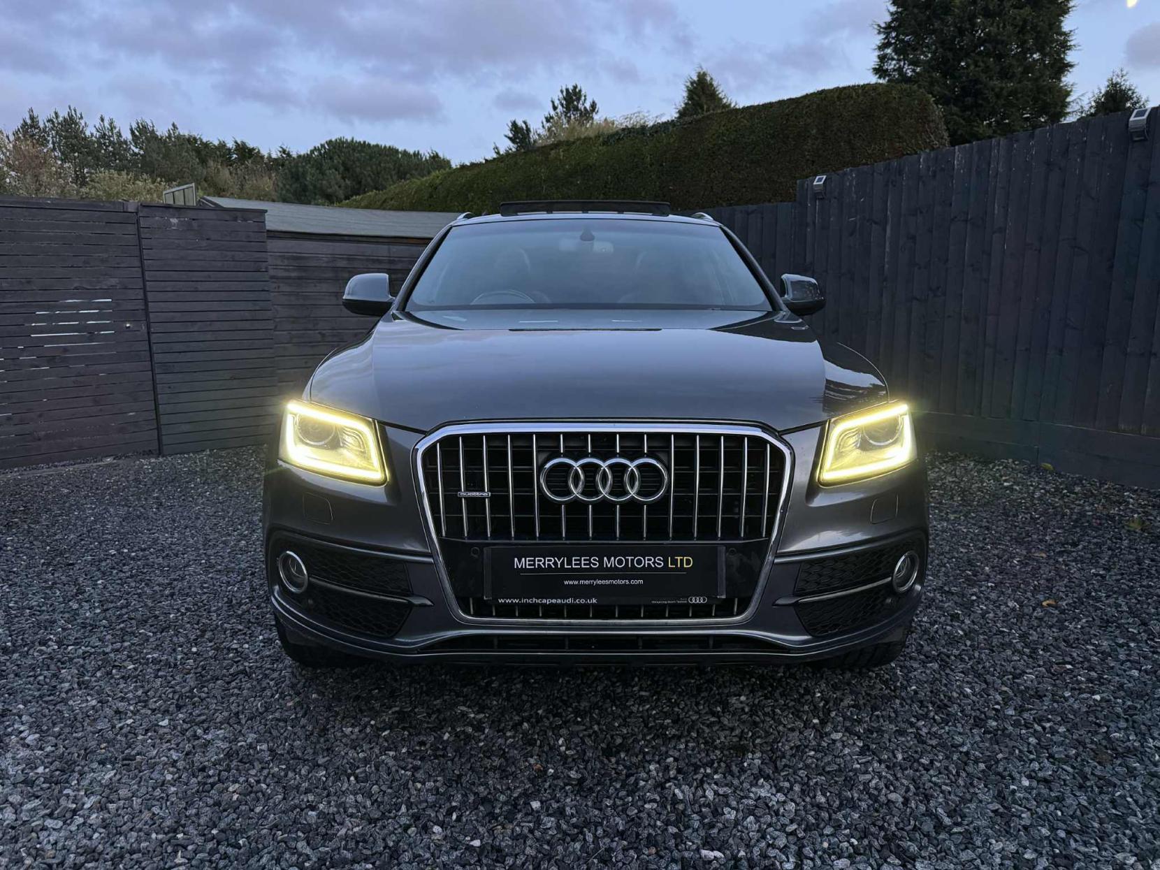 Audi Q5 2.0 TDI S line Plus SUV 5dr Diesel S Tronic quattro Euro 5 (s/s) (177 ps)