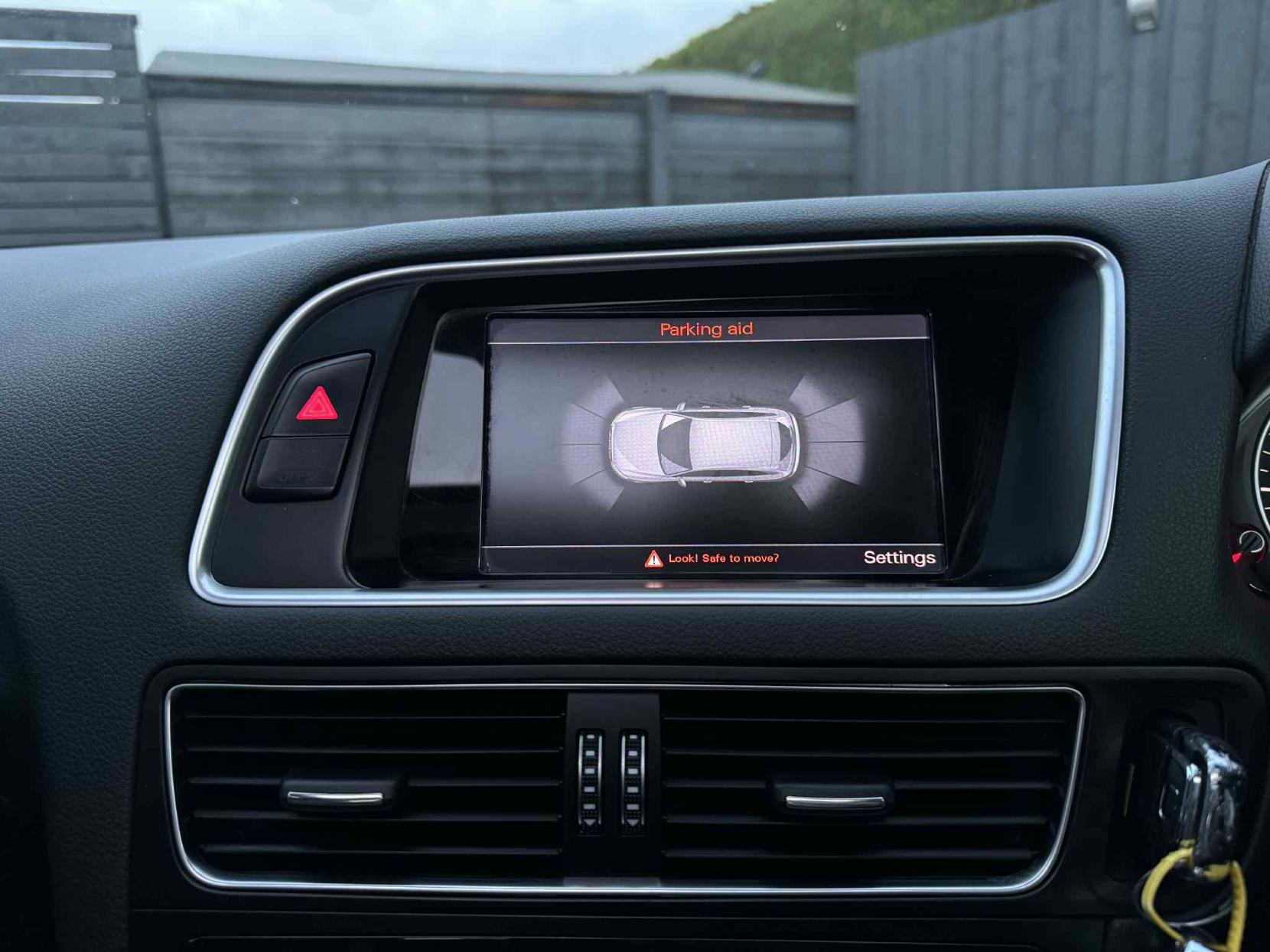 Audi Q5 2.0 TDI S line Plus SUV 5dr Diesel S Tronic quattro Euro 5 (s/s) (177 ps)