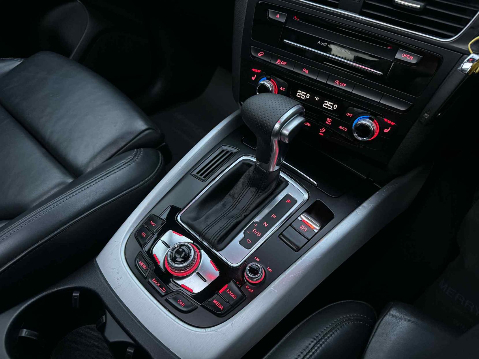 Audi Q5 2.0 TDI S line Plus SUV 5dr Diesel S Tronic quattro Euro 5 (s/s) (177 ps)