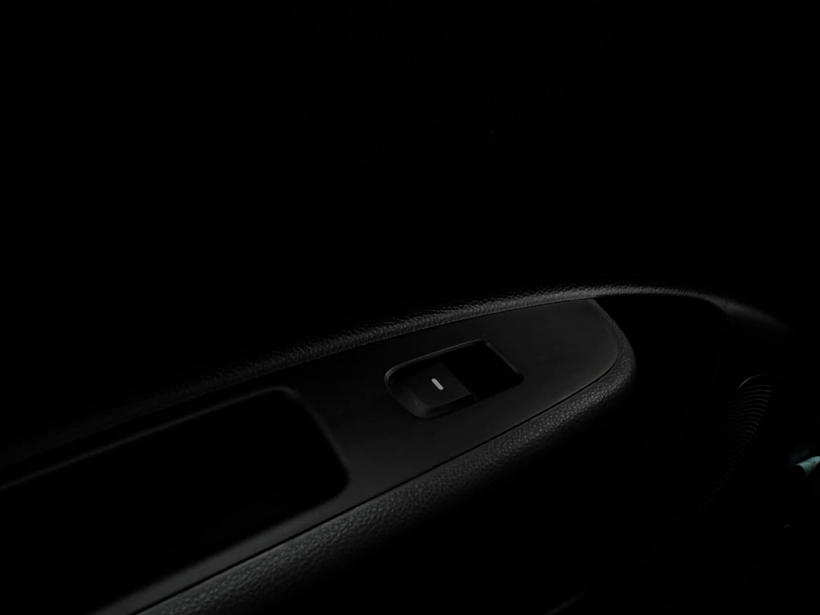 Hyundai i10 1.0 Play Hatchback 5dr Petrol Manual Euro 6 (67 ps)