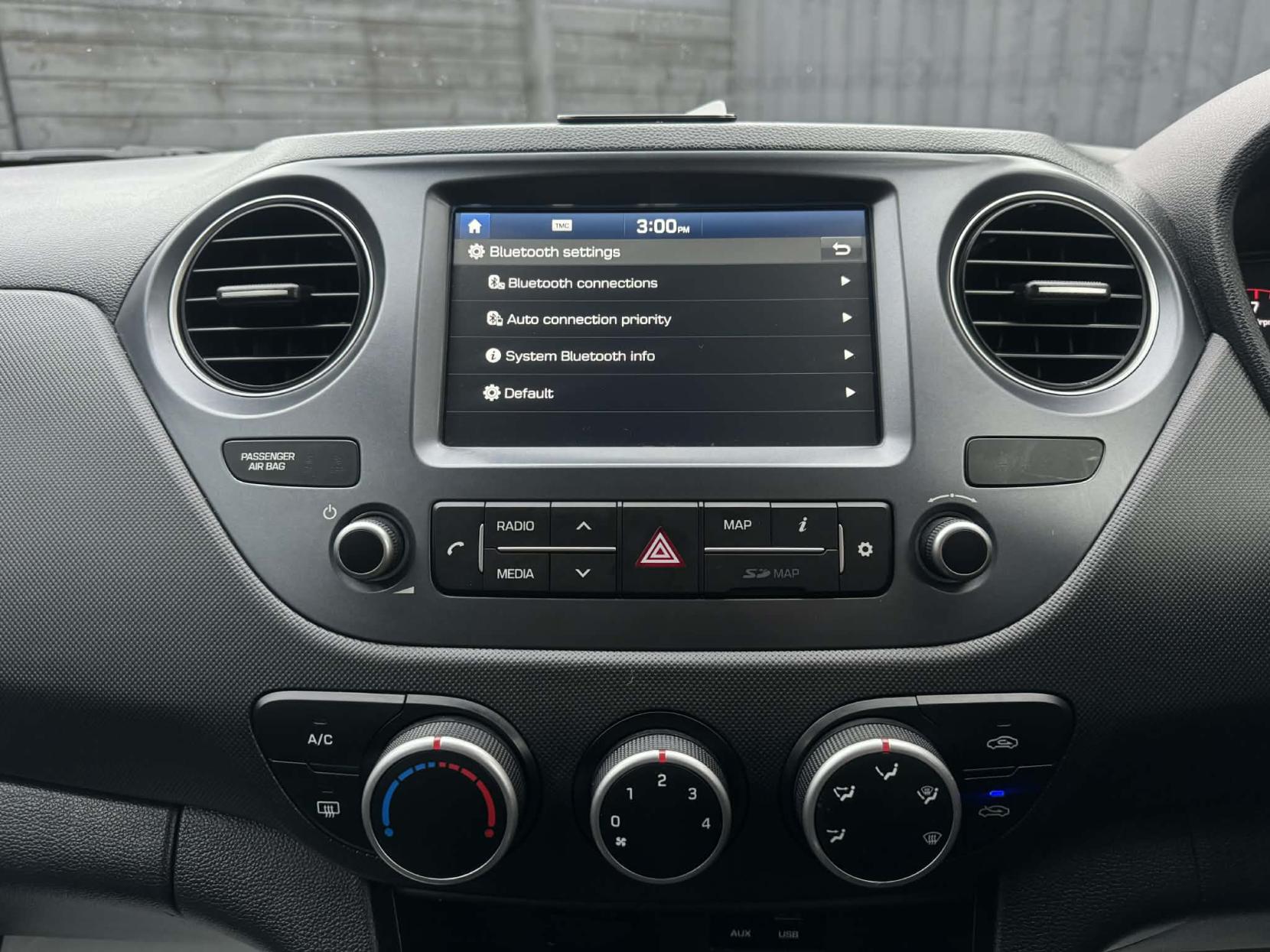 Hyundai i10 1.0 Play Hatchback 5dr Petrol Manual Euro 6 (67 ps)