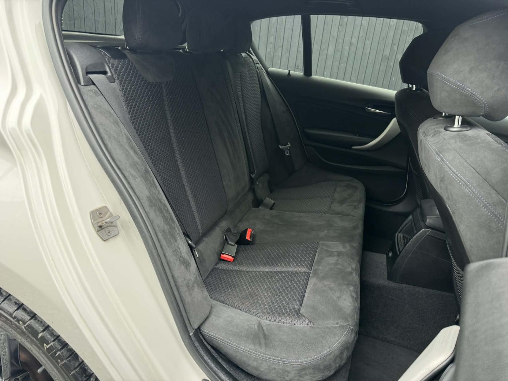 BMW 1 Series 2.0 120d M Sport Hatchback 5dr Diesel Manual Euro 6 (s/s) (190 ps)