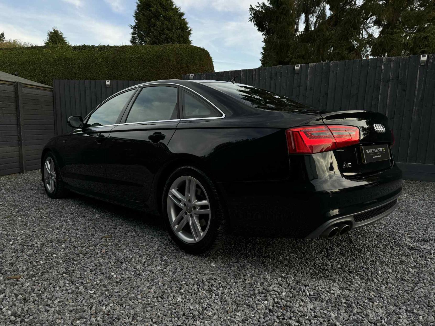 Audi A6 Saloon 2.0 TDI S line Saloon 4dr Diesel Multitronic Euro 5 (s/s) (177 ps)