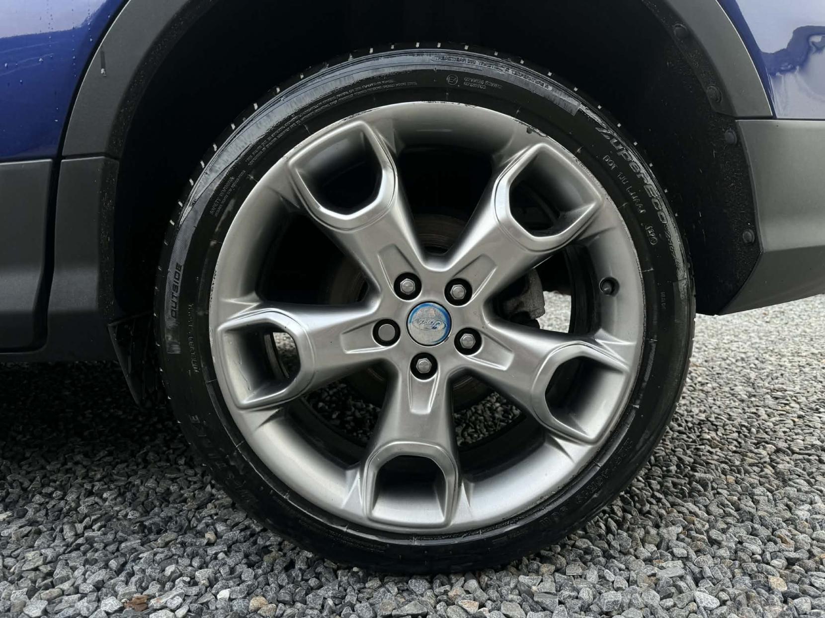 Ford Kuga 2.0 TDCi Titanium SUV 5dr Diesel Manual 2WD Euro 6 (s/s) (150 ps)