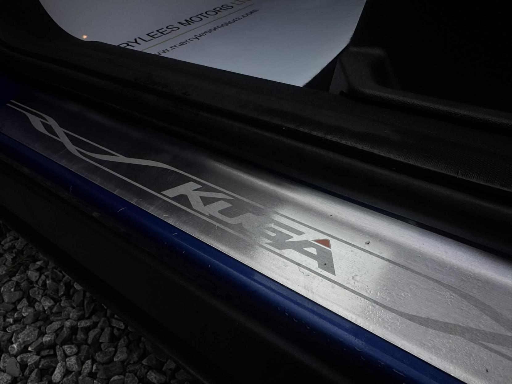 Ford Kuga 2.0 TDCi Titanium SUV 5dr Diesel Manual 2WD Euro 6 (s/s) (150 ps)