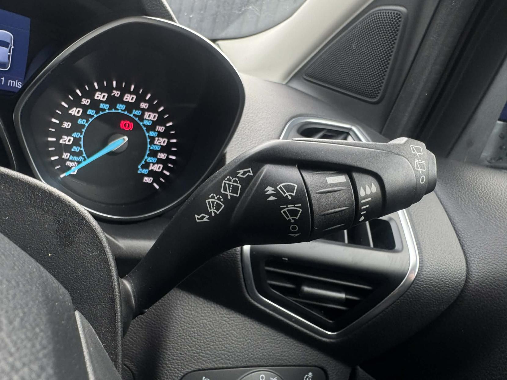 Ford Kuga 2.0 TDCi Titanium SUV 5dr Diesel Manual 2WD Euro 6 (s/s) (150 ps)